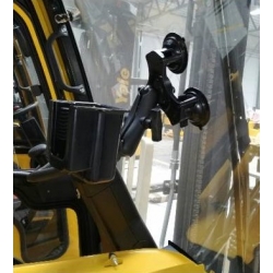 Zestaw montażowy z potrójną przyssawką przemysłową RAM MOUNTS Baltic